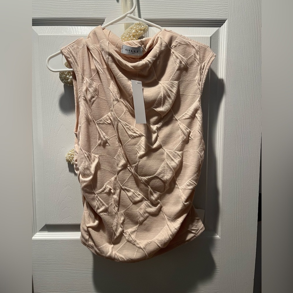 Women’s shirt